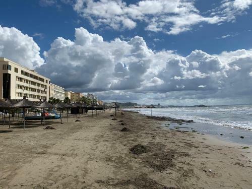 Enjoy Travel Durres Beach Apartment
