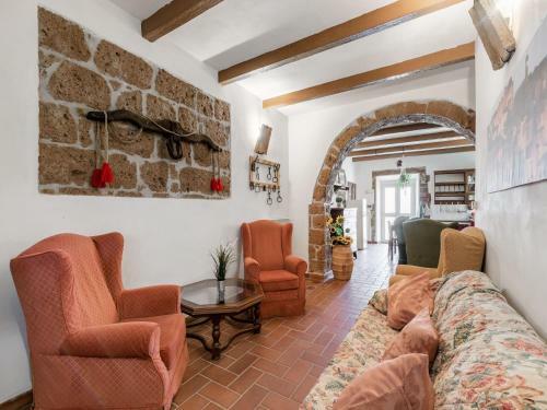 Pleasing Holiday Home In Elmo-sorano With A Whirpool