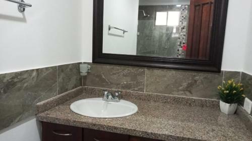 Apartamento Vista Al Mar En Edificio Mar Adentro Bocagrande