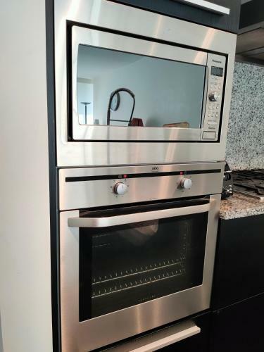Apartamento Relaxing Condo In Falls Downtown Victoria