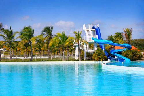 Apartamento Playa Blanca Town Center Suites