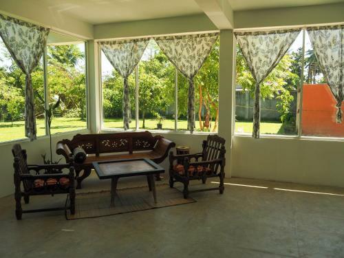 Hostal Kirala Garden Resort