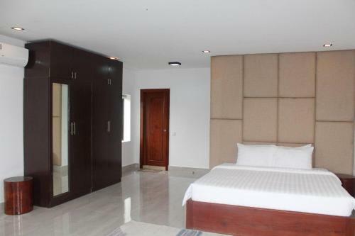 Siem Reap Private Home Stay By La San