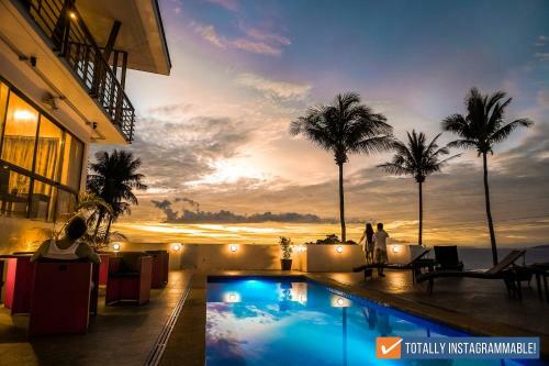Hotel Av Suites