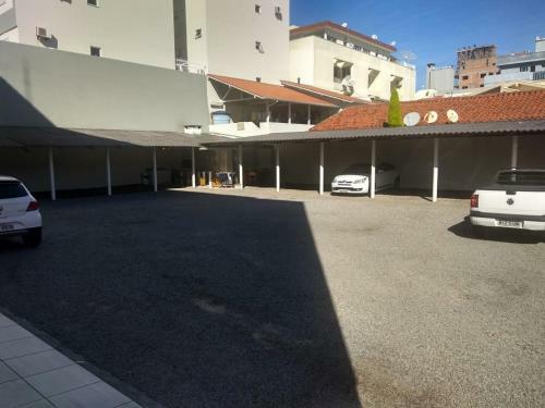 Apartamento Edificio Carlos Jos�