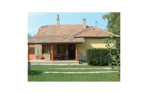 Holiday Home Utt�r� Utca-balatonfenyves