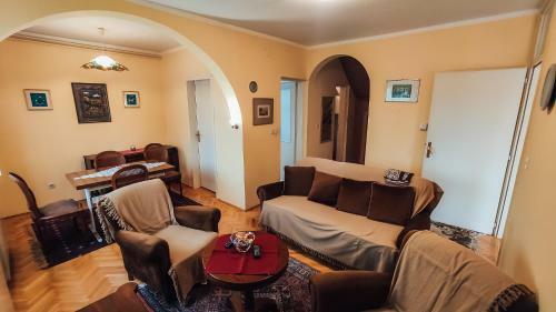 Apartman Davidovi?