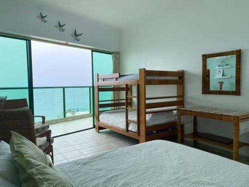 Apartamento Suite En Col�n Miramar Con Netflix