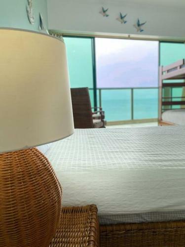 Apartamento Suite En Col�n Miramar Con Netflix