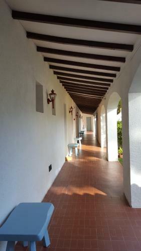 Hotel H�tel Les Gollandi�res