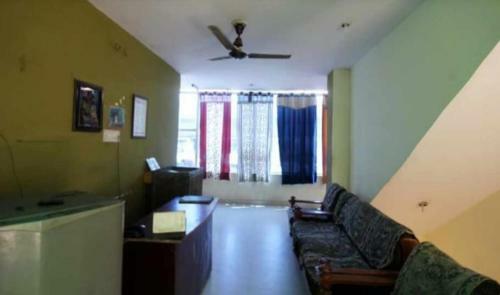 Hotel New Agra Guest House By Wb Inn
