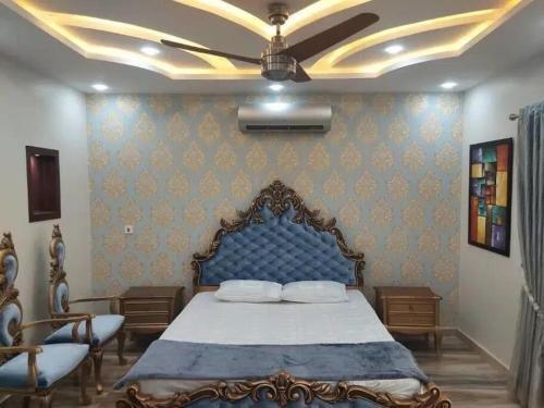 Best And Unique 4 Bedroom Home With Free Parking