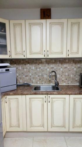 Comfortable Apartment, 7 Min Walk To Beach Ashdod