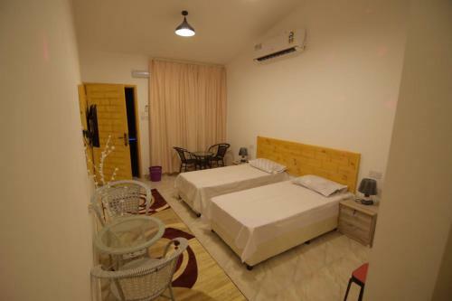Hostal ?????? ????? ??????? ? ????? Al Sukun For Guest Houses & Chalet