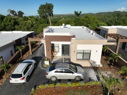 Vacation Home Near Beaches And Waterfalls