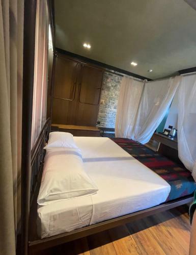 Hostal Helga's Guesthouse