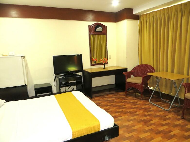 Hotel Paragon Suites
