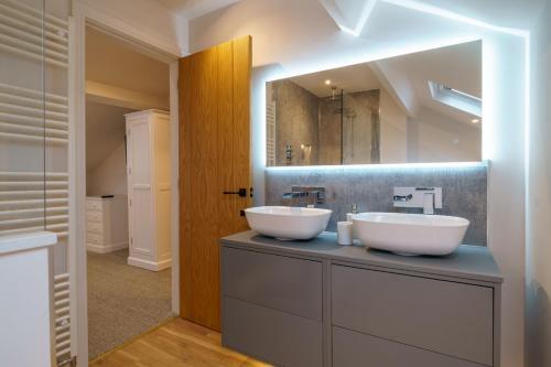 Wansfell Nook - Log Burner, Garden & Parking