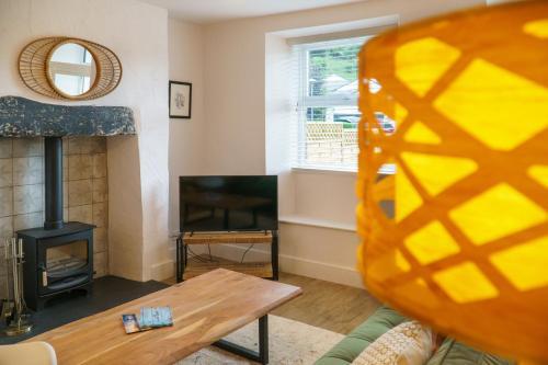 Wansfell Nook - Log Burner, Garden & Parking