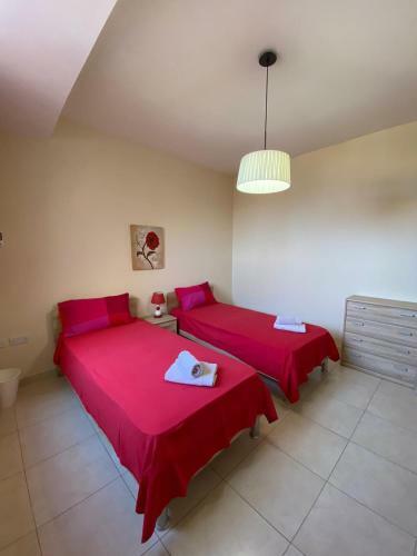 Newly Refurbished Mellieha Central Apartment