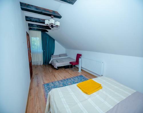Stunning Lodge In Valea Avrigului Kids Friendly