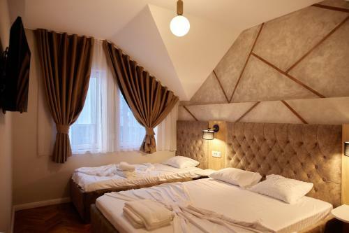 Amico Hotel