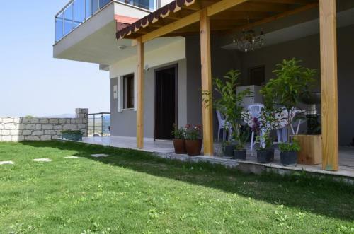 Villa Nalyakonak