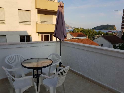 Hostal The Quiet Garden Budva