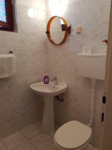 Hostal The Quiet Garden Budva