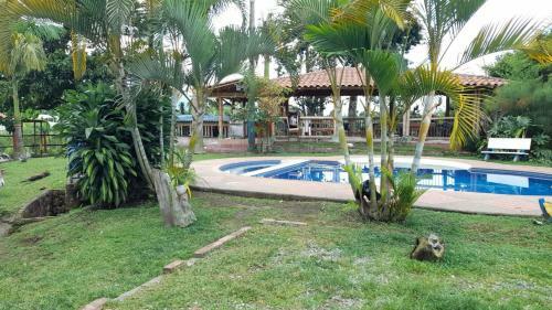 Agroturismo Finca Hotel La Perla