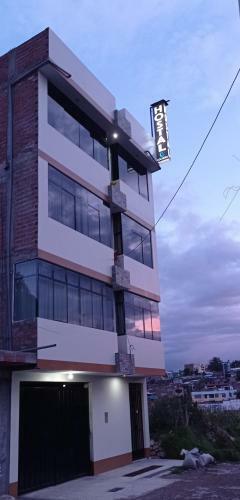 Hostal Luna Chupaca