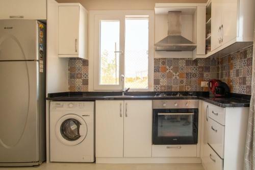 Villa Charming House Close To Beach In Cesme