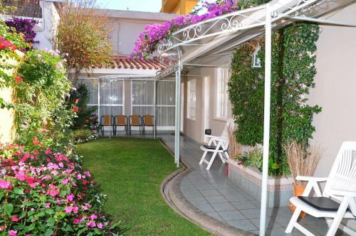 Hotel Nuevo Reyes
