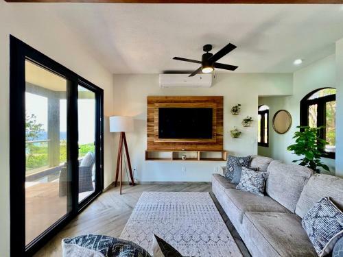 Villa Casa Sirena At Parrot Tree Plantation