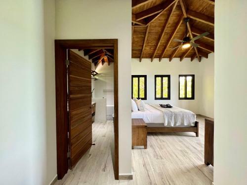 Villa Casa Sirena At Parrot Tree Plantation