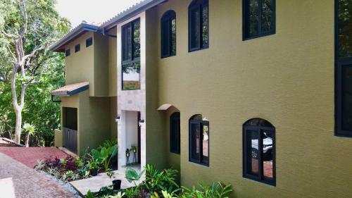Villa Casa Sirena At Parrot Tree Plantation