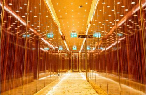 Luxurious Superior Apartment One Bedroom Space Available