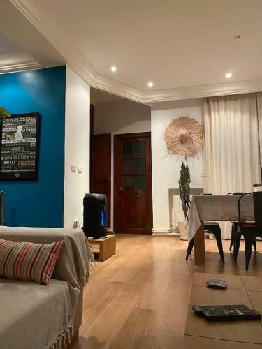 Villa Tr�s Beau Loft Avec Piscine