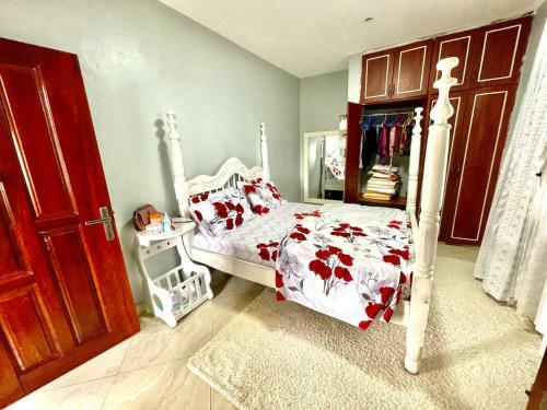 Apartamento Spacious 1bdrm Condo-unlimited Wifi, Central Kla