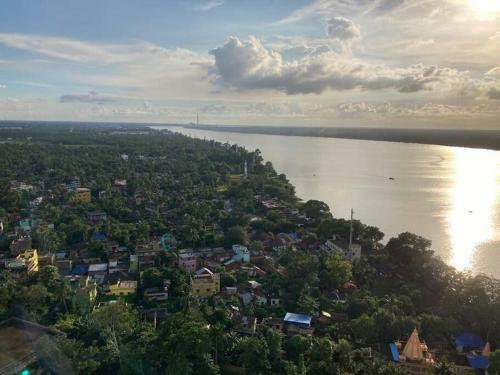 Apartamento River Facing Lovely 3br Condo