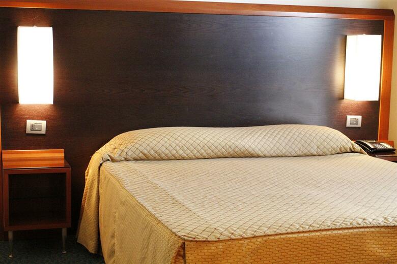 Smooth Hotel Rome West