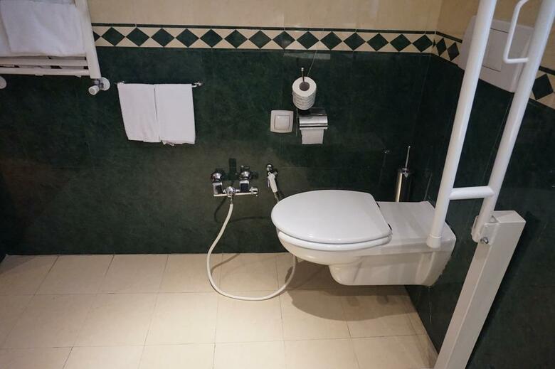 Smooth Hotel Rome West