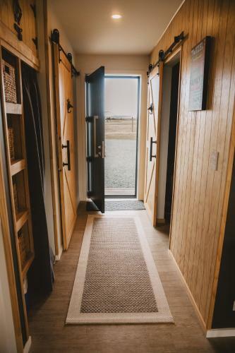 Peak View Cabin - Ben Ohau - Stylish Seclusion