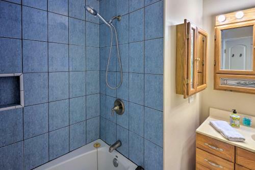 Quiet Anaheim Home With Pool, 5 Mi To Disney!
