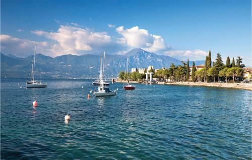 Stunning Apartment In Avio With 2 Bedrooms