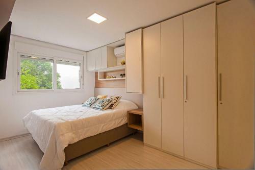 Apartamento Completo Com Dois Quartos - Pr�ximo � Catedral De Pedra