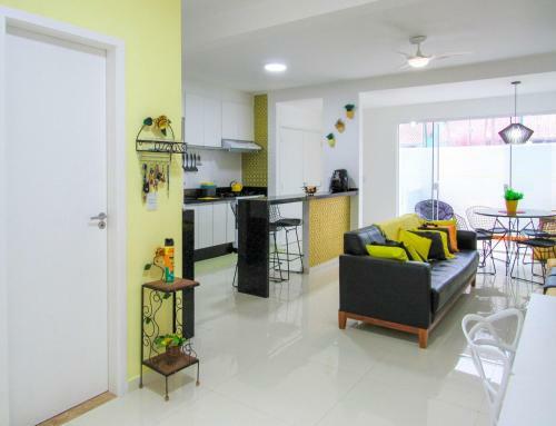 Casa Com Wifi A 250m Da Praia De Massaguacu Sp