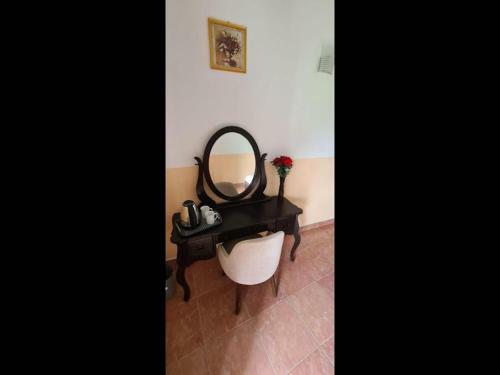 Hostal Room In Bb - Ja-elas French Touch 5