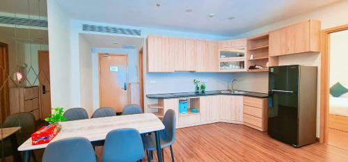Apartamento C?n H? Du L?ch Quy Nh?n