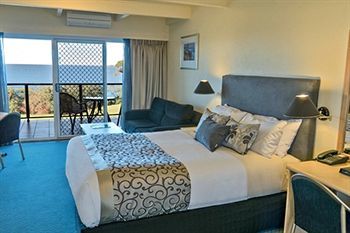 Amooran Oceanside Apartments And Motel